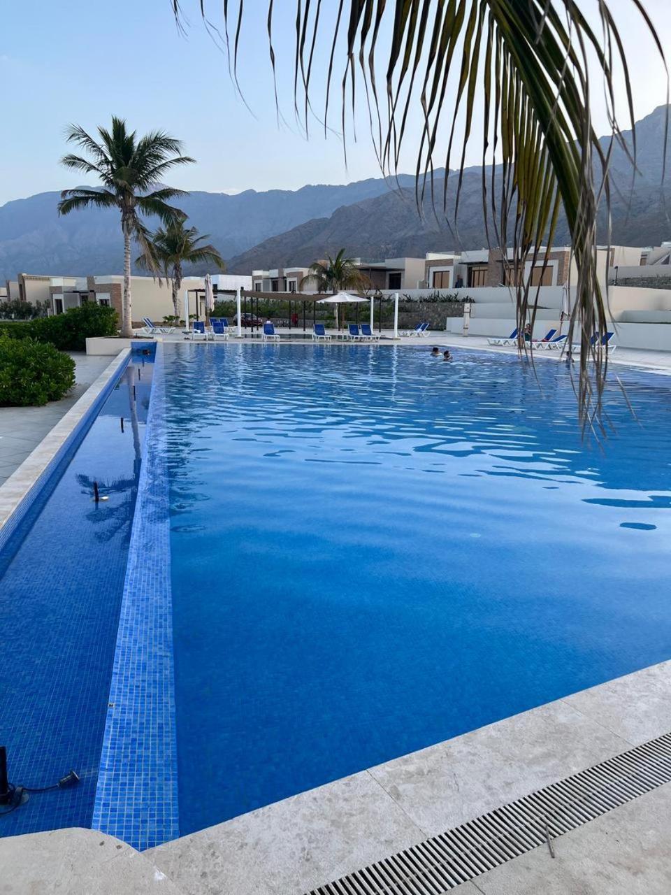Sifah Seascape House Villa