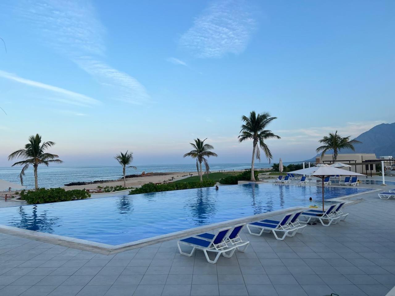 Sifah Seascape House